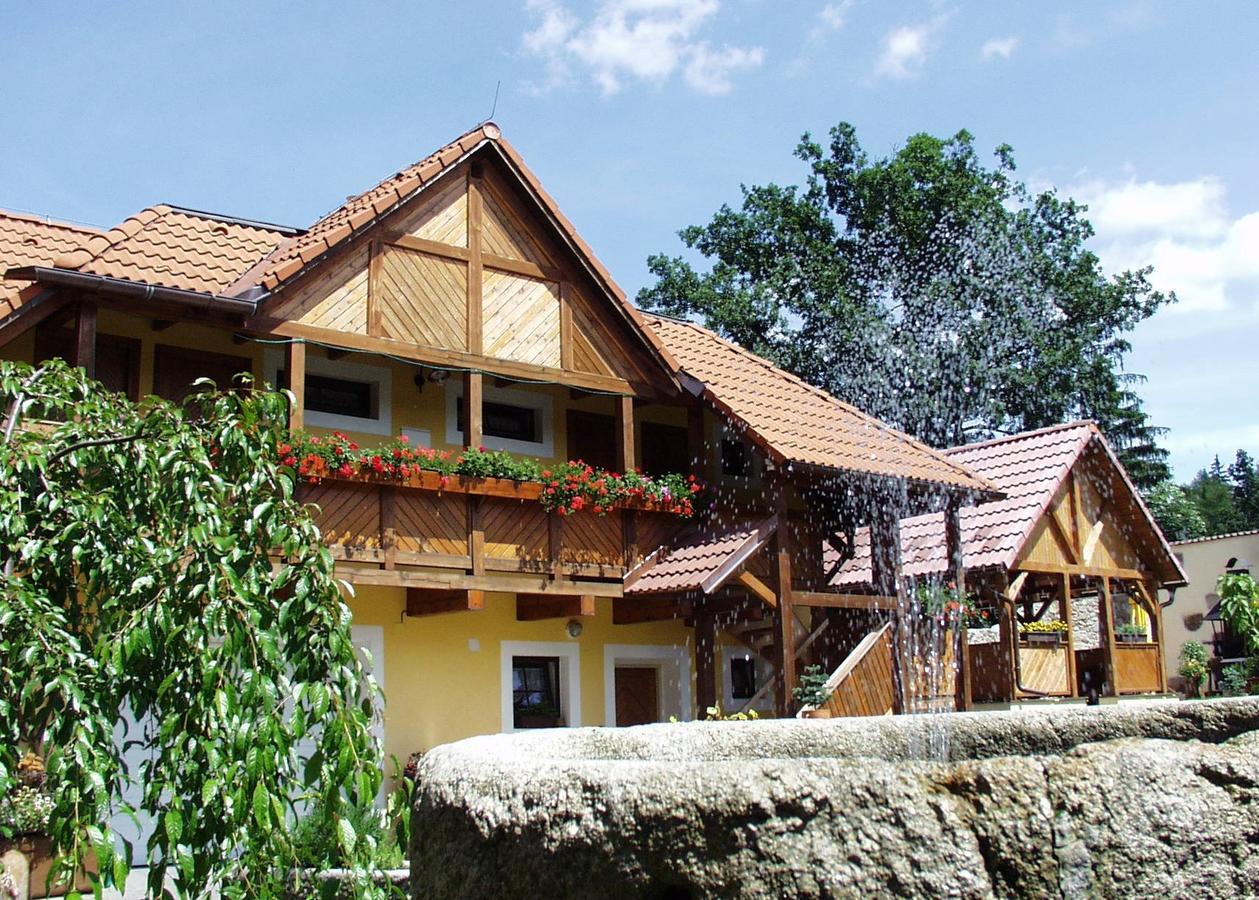 Penzion U Candru Vyssi Brod Exterior photo